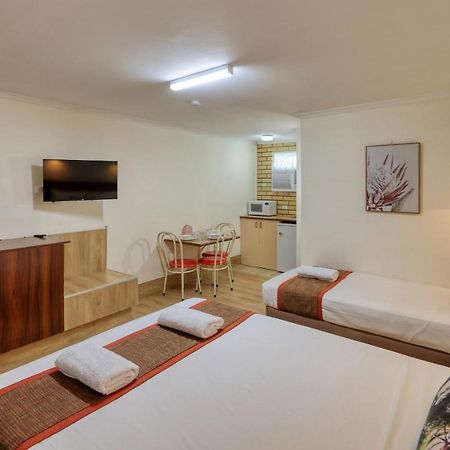 Bryants Motel ローマ エクステリア 写真